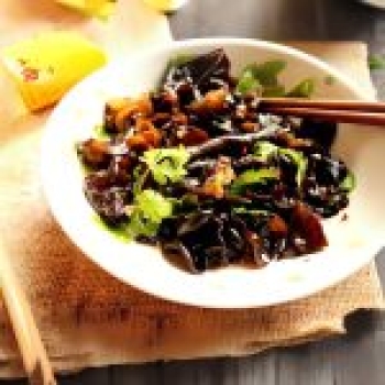 Mộc Nhĩ Trộn Chua Cay