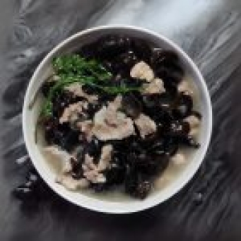 Canh Mộc Nhĩ