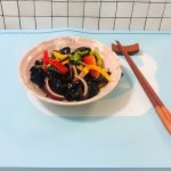 Mộc Nhĩ Xào Hành Tây