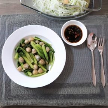 Nấm Rơm Xào Cải Thìa
