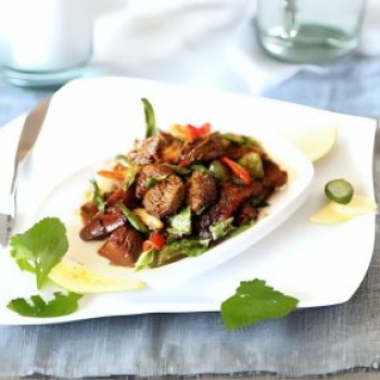 Nấm Hầu Thủ Xào Chua Ngọt