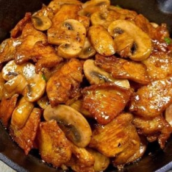 Nấm Mỡ Xào Ức Gà